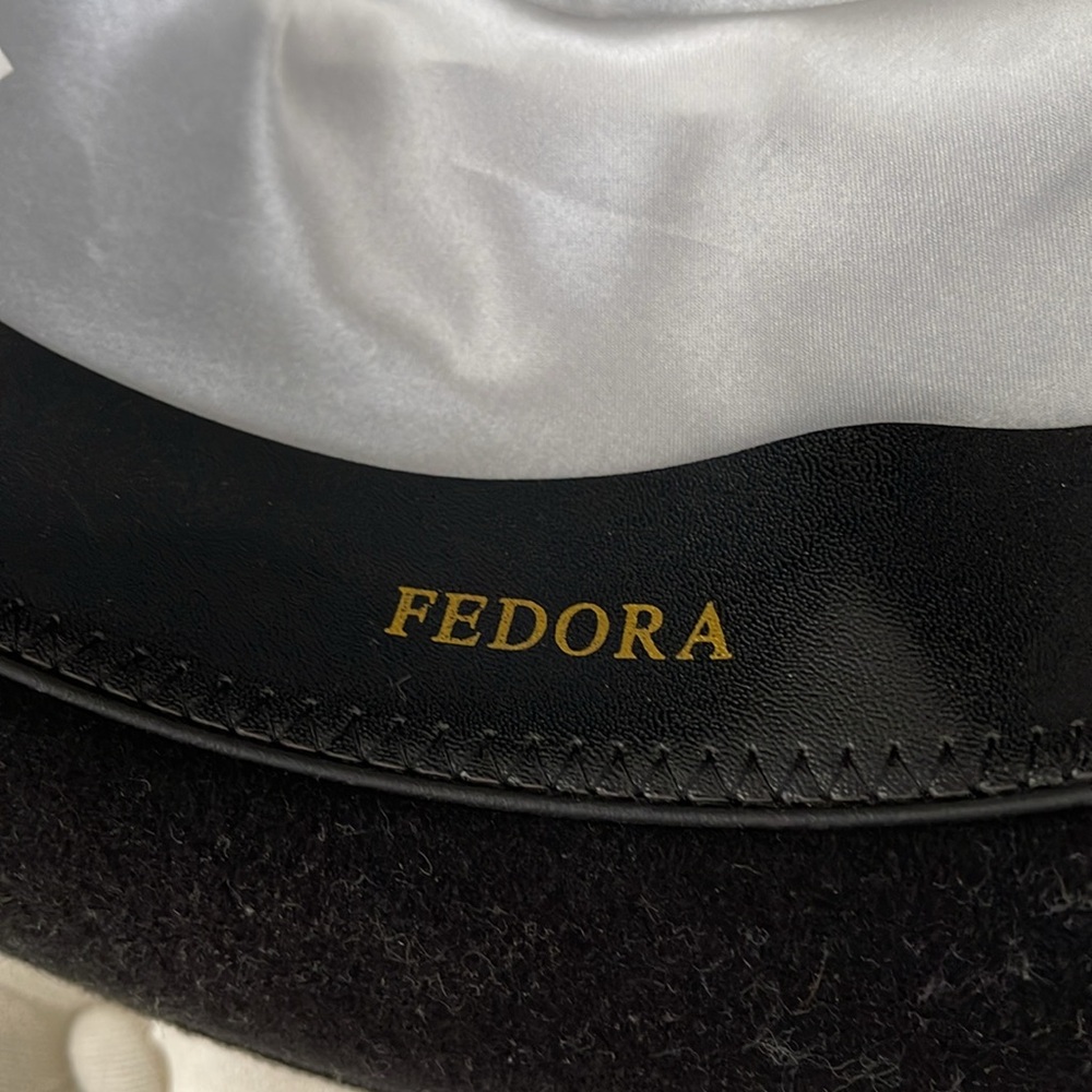 St. Patrick Wool Fedora - image 6